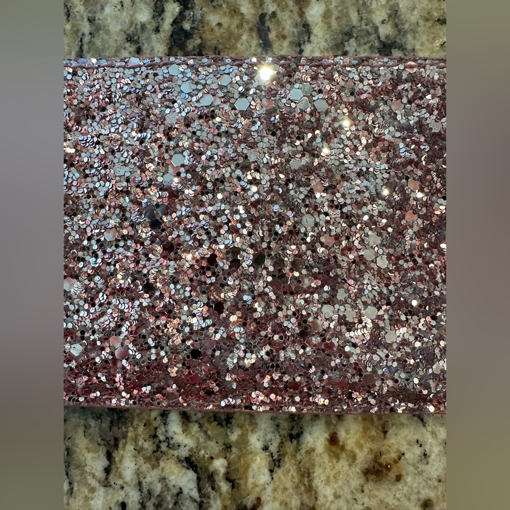 Kate Spade card holder in glittery dusty peony pink color. - Picture 2 of 7